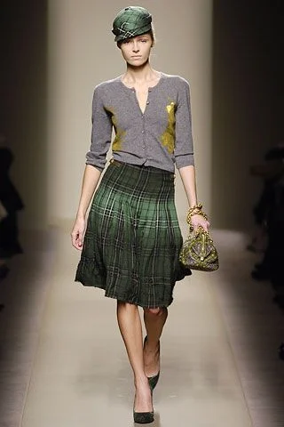 Look 16